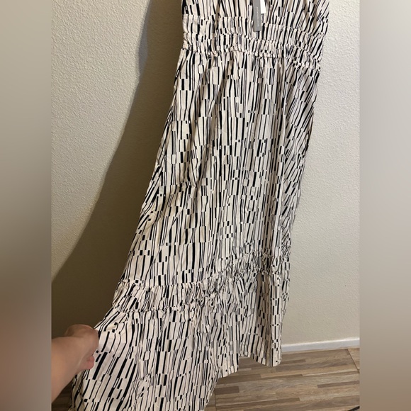 The Somerset Maxi Dress: Poplin Halter Edition - Picture 6 of 15